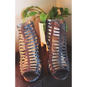 Mark and Maddux black caged wedges